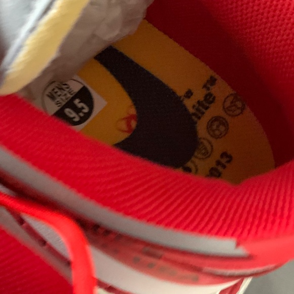 Off white university red dunks main image 5
